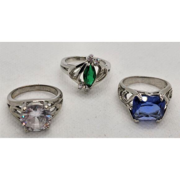 RINGS-DIAMOND CANDLE RINGS-Different Colors-Silver Tone-Lot of 3 All Size 7 - Picture 3 of 16